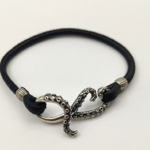 Octopus bracelet