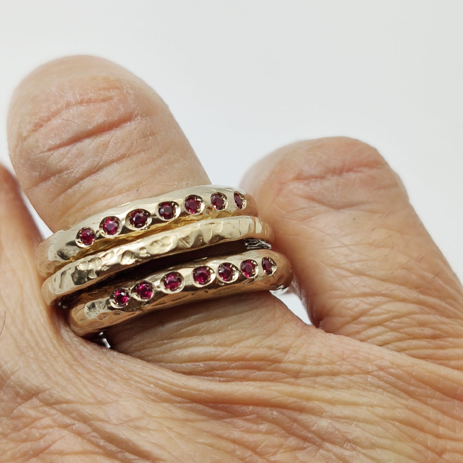 Anello Fedone bombato bronzo rubini