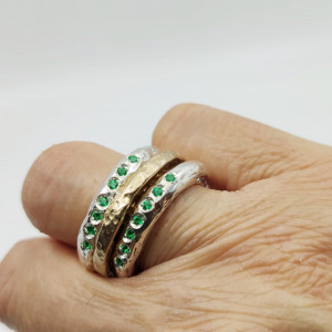 Anello Fedone bombato argento smeraldi Anello Fedone bombato argento smeraldi